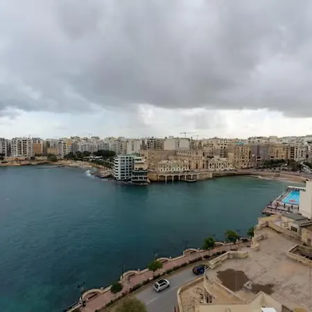 Seafront Penthouse Paradise Views Of Balluta Bay * Saint Julian's